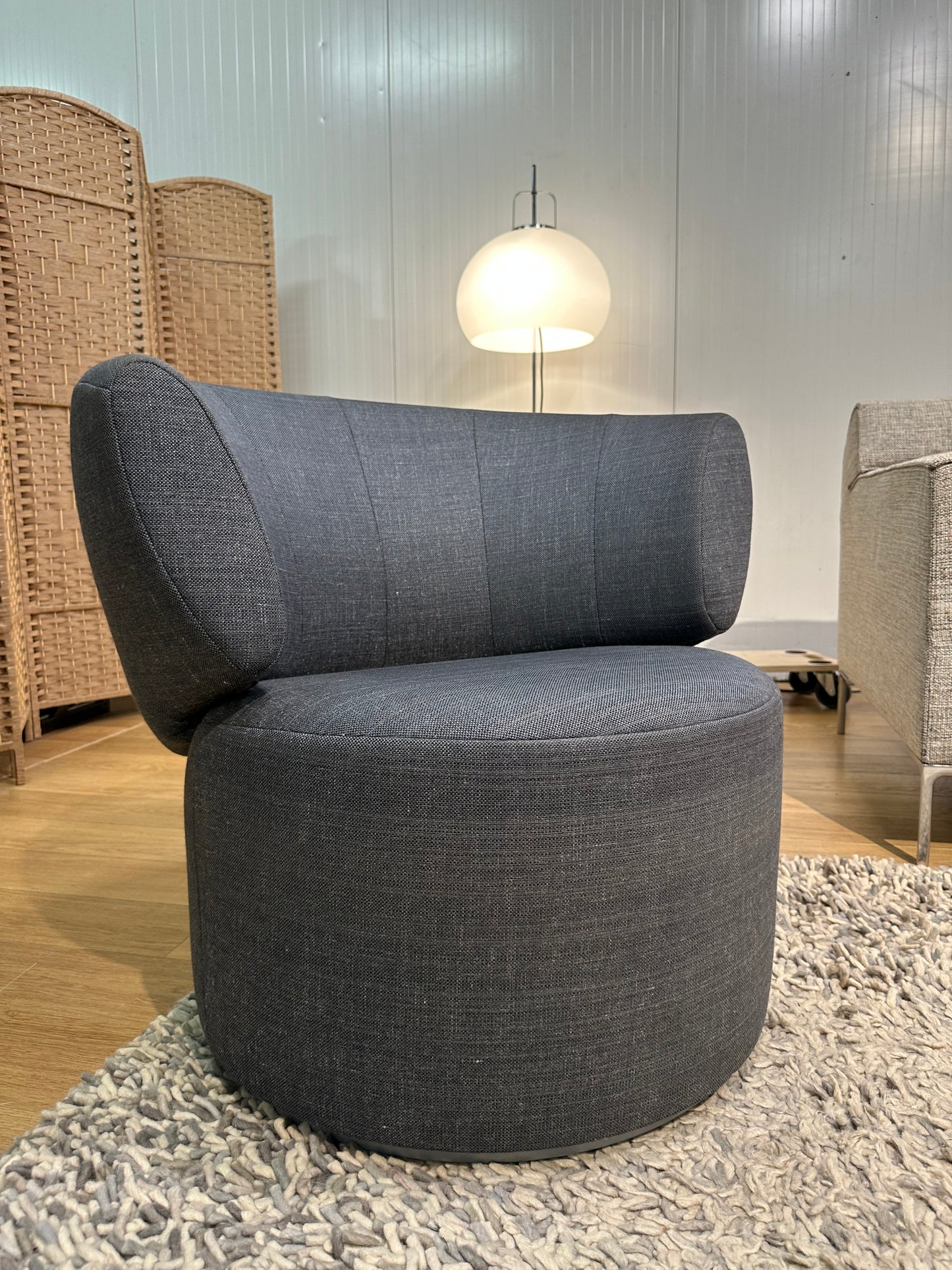 Rolf Benz 684 Draaifauteuil Jeansblauw – Nieuwstaat