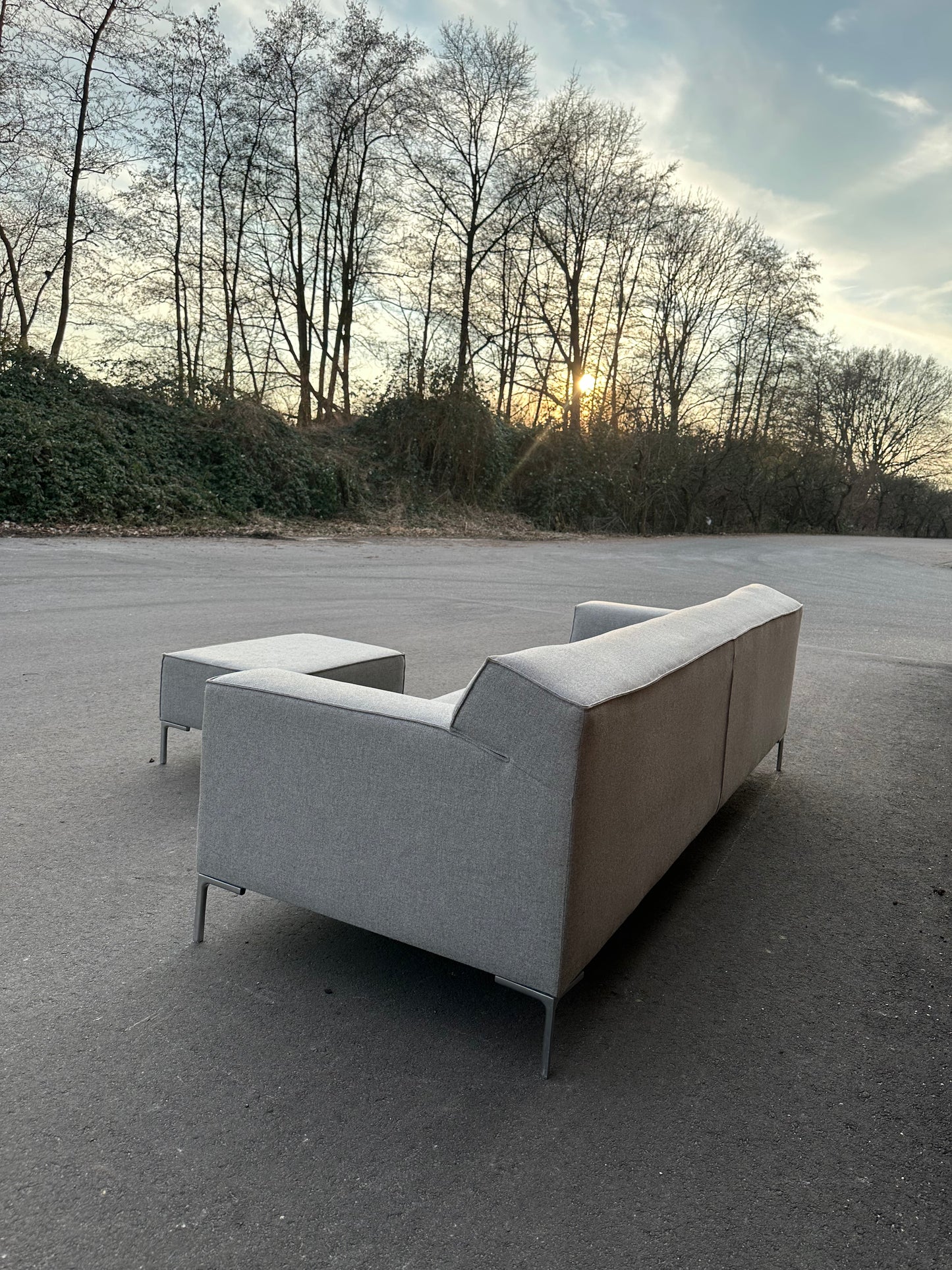 Design on Stock 4-Zits Bank met Hocker - Ploegwol Grijs