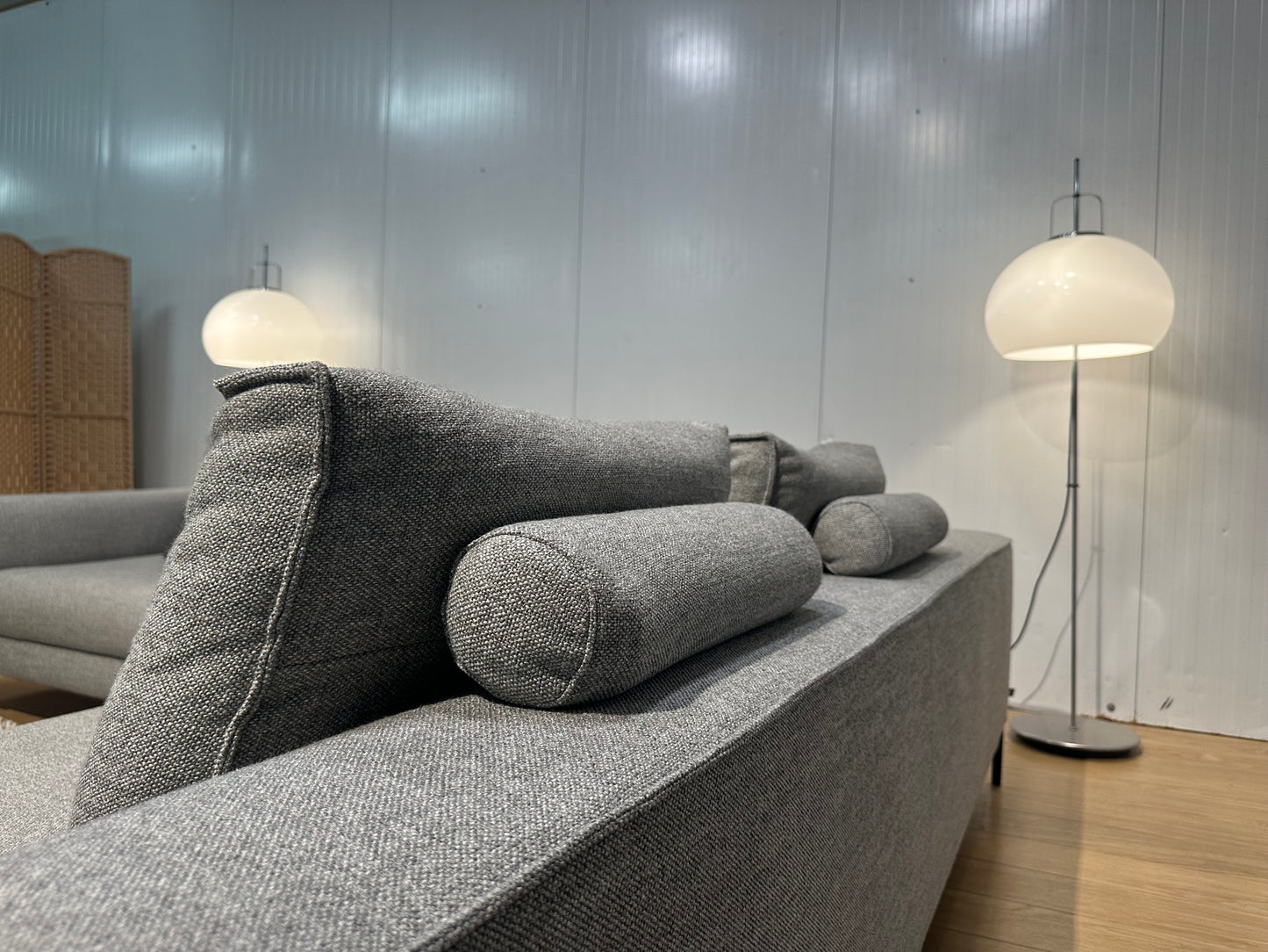 Nieuwstaat Design on Stock Aikon Lounge Hoekbank - NP: €8000