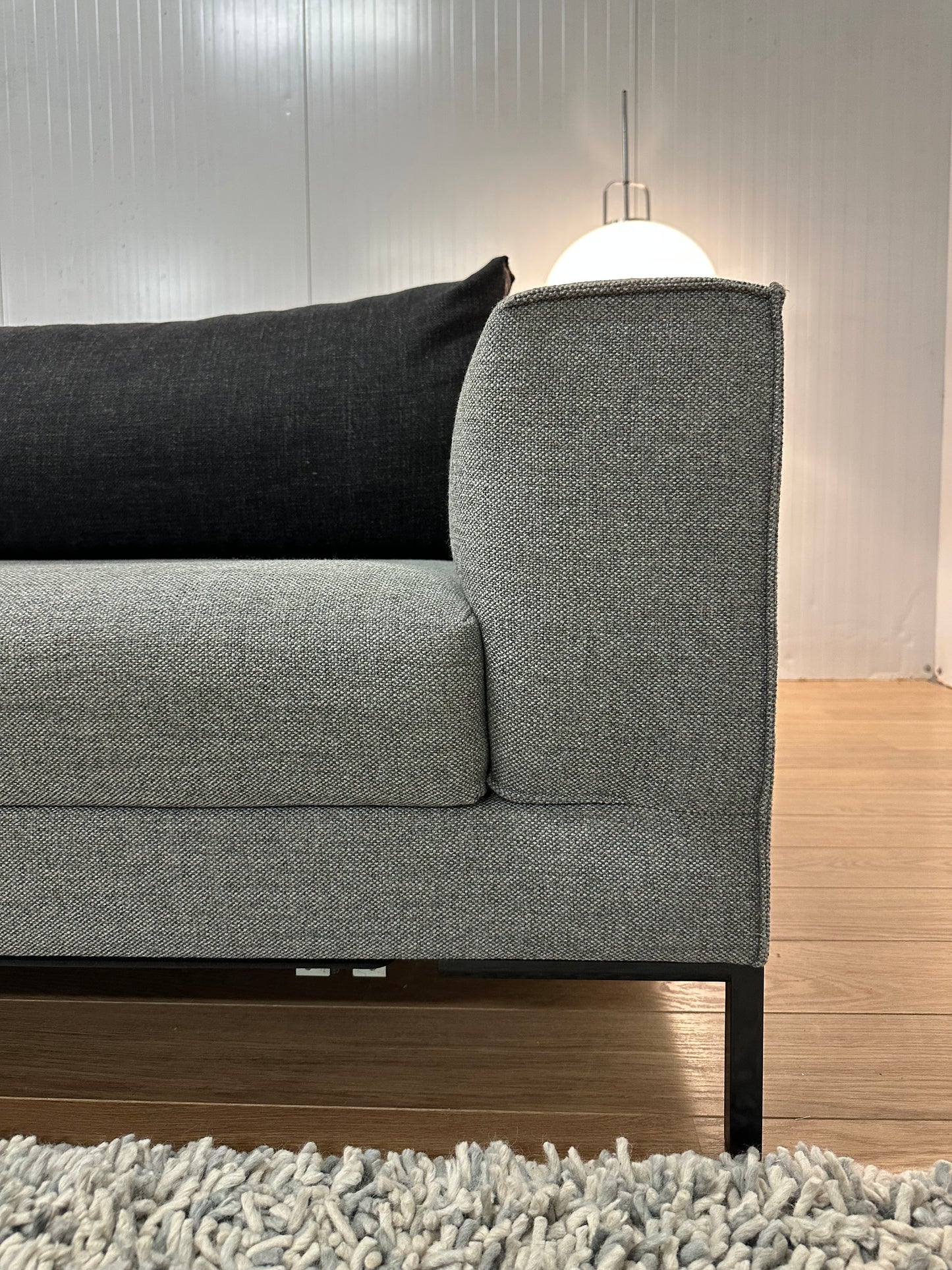 ZGAN Design on Stock Aikon Lounge 5-Zits Bank | 280 cm