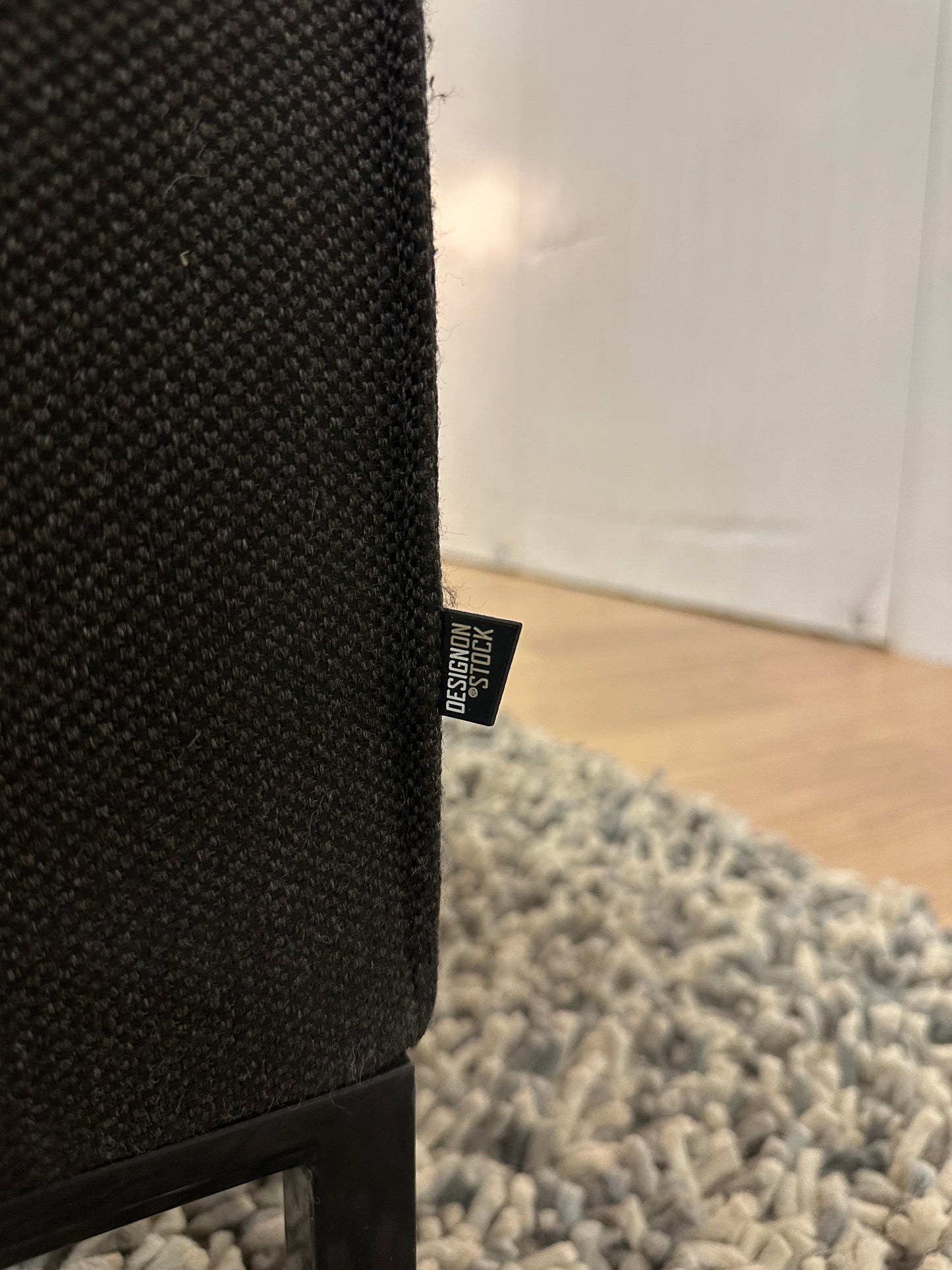 ZGAN 2x Design on Stock Aikon Lounge Banken NP: €8.000