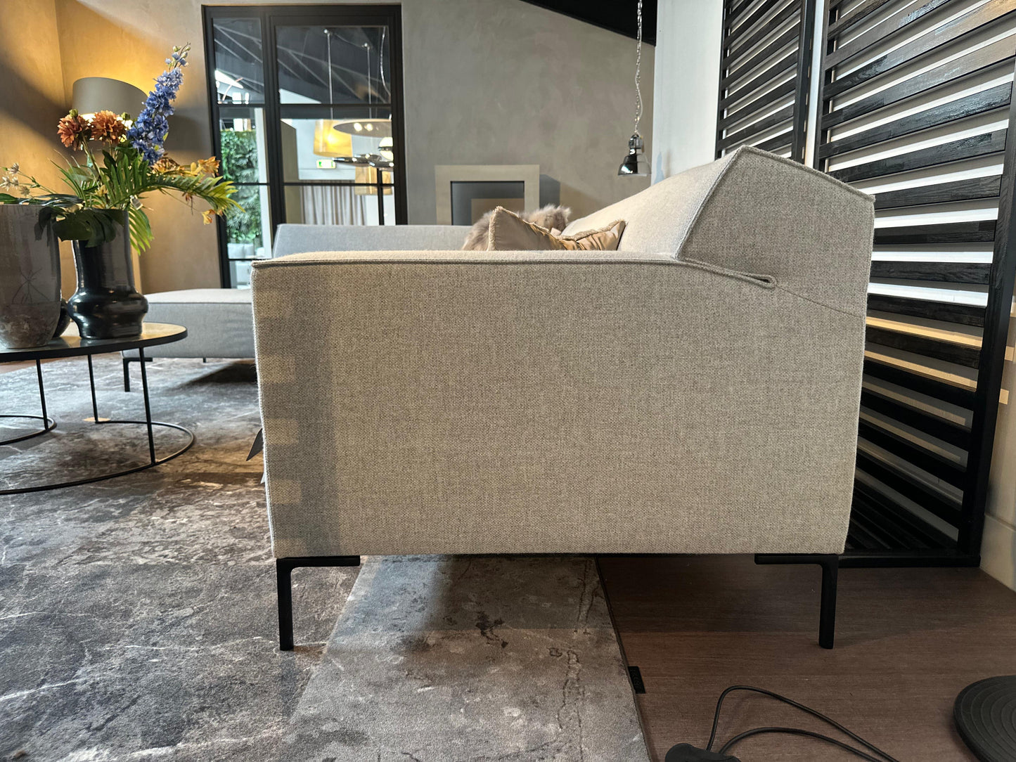 Showroommodel Bloq Hoekbank – Amandel Silver - NP: €7.750
