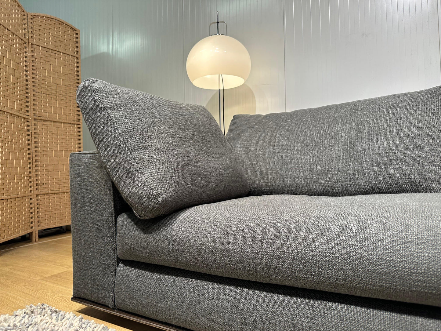 ZGAN Minotti Hamilton Hoekbank Donkergrijs - NP: 25k