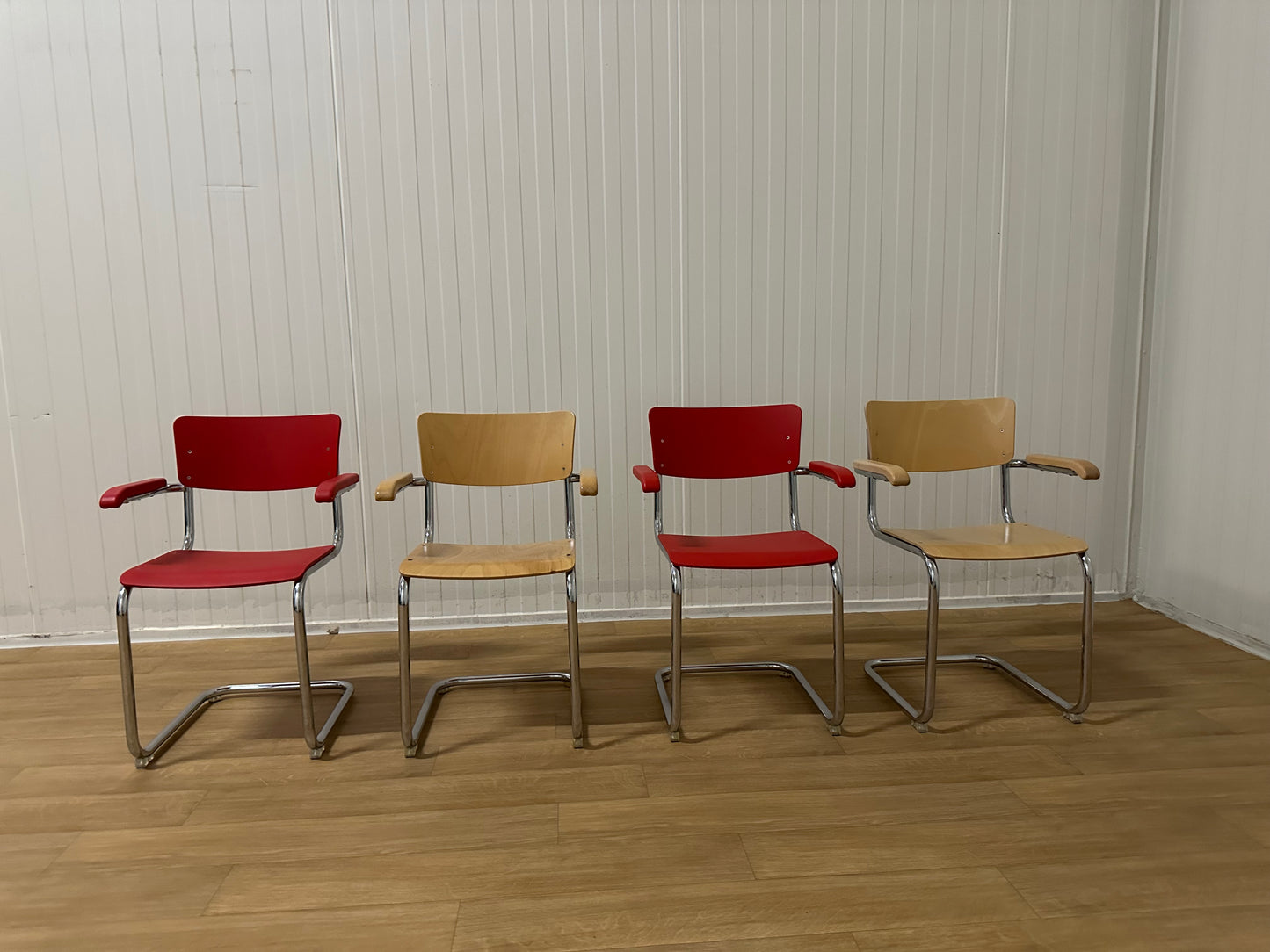 ZGAN 4x Thonet s 43 f stoelen