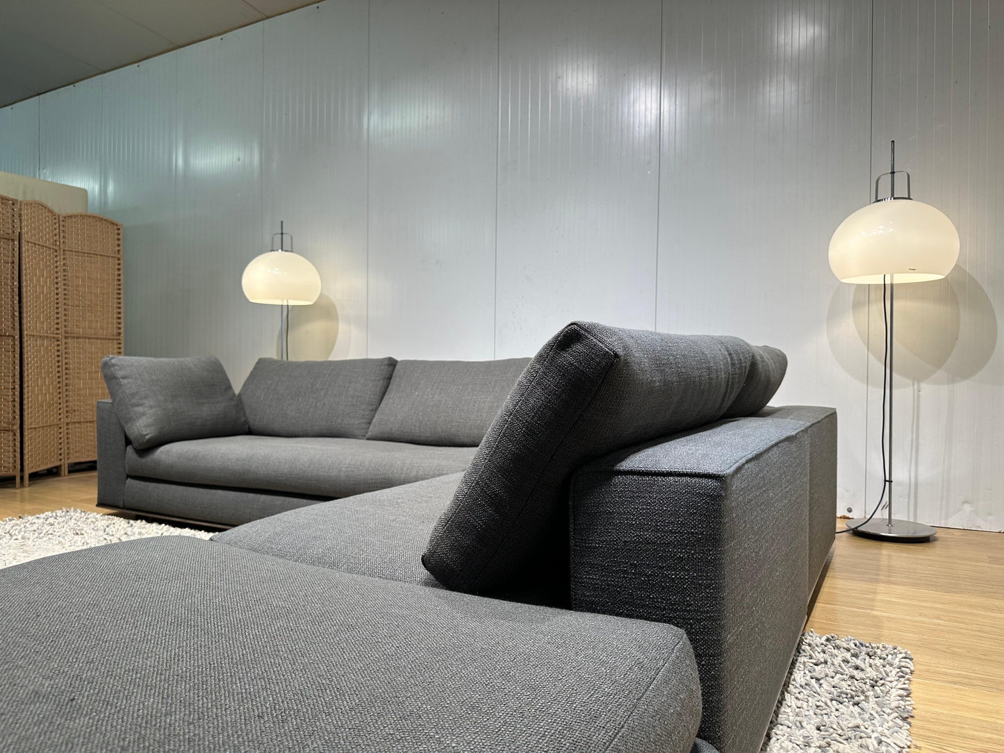ZGAN Minotti Hamilton Hoekbank Donkergrijs - NP: 25k