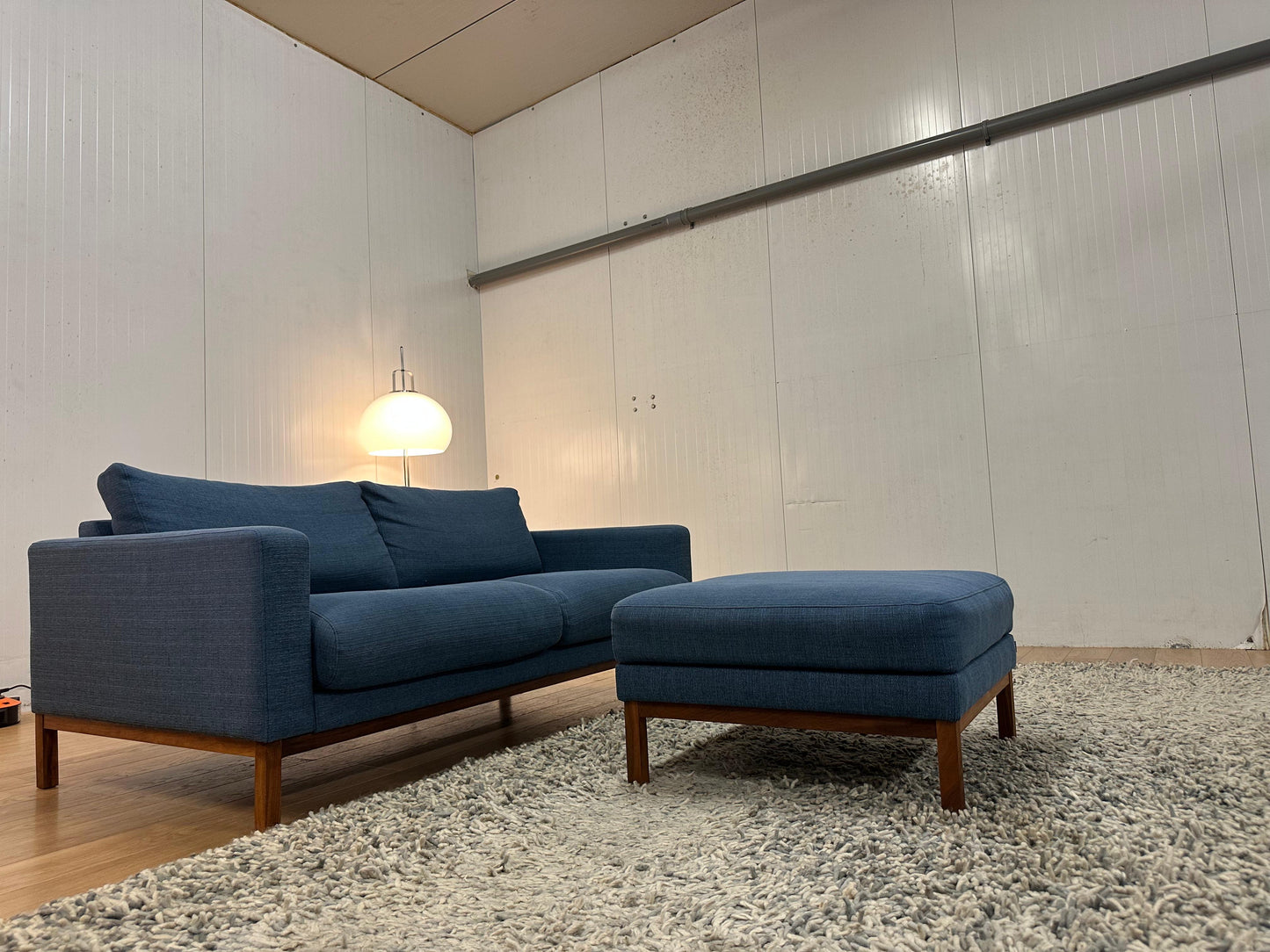 NIEUWSTAAT Bolia Bank + Hocker Blauw | Scandinavisch Design