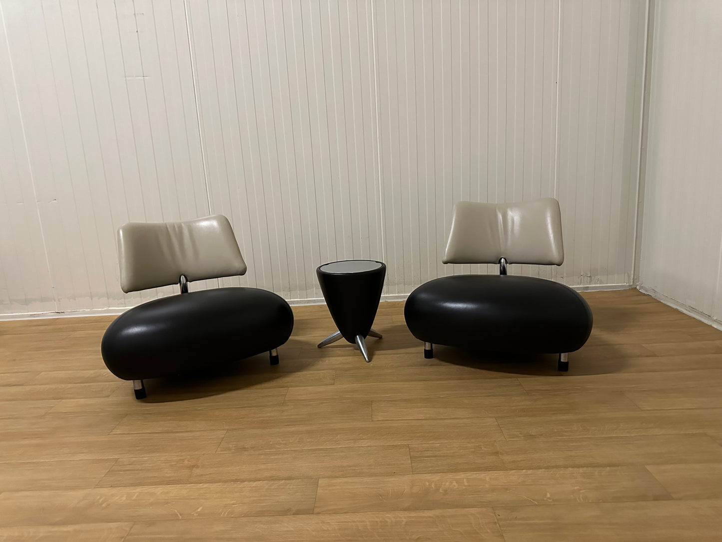 Leolux Pallone Fauteuil Set met Leolux TamTam NP: €5.500