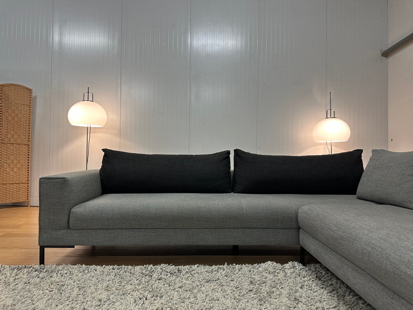ZGAN Design on Stock Aikon Lounge Hoekbank - 280x260 cm