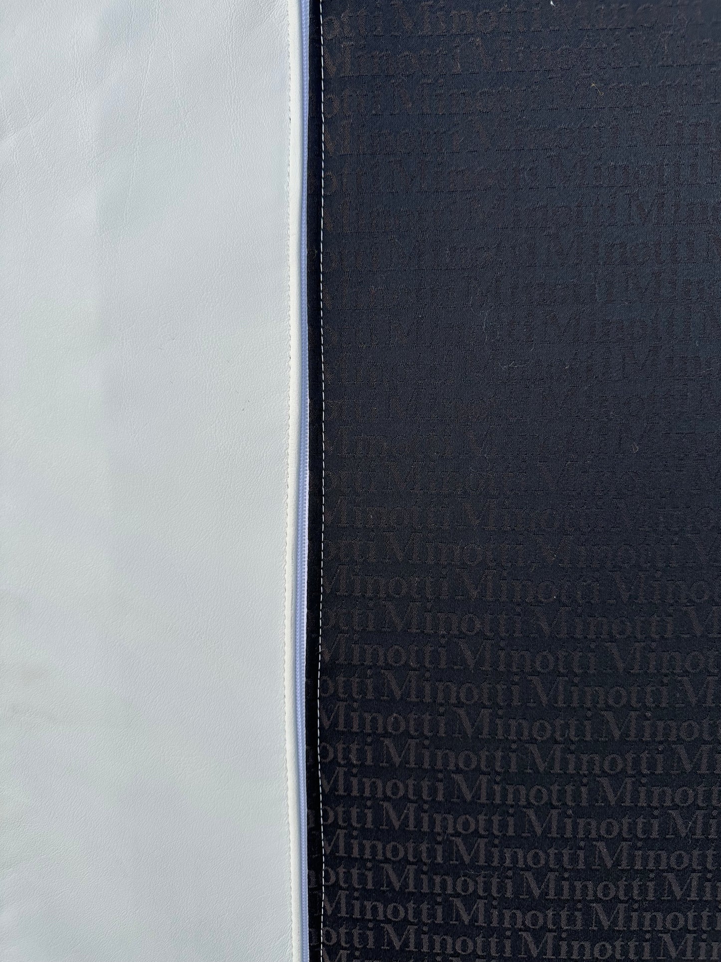 ZGAN Minotti Hamilton | Wit Leer | NP: €30.000
