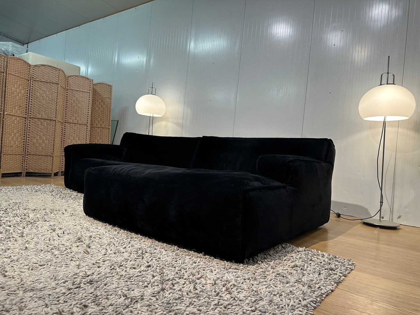 ZGAN Fest Amsterdam Clay Hoekbank – Royal Black Velours