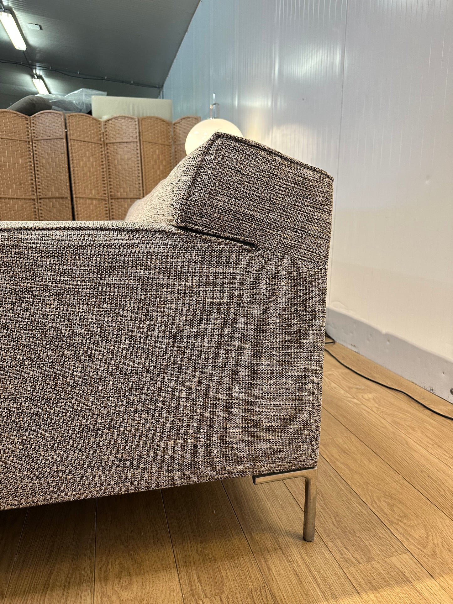 Design on Stock Bloq Hoekbank + Hocker Beige - NP: €7.500