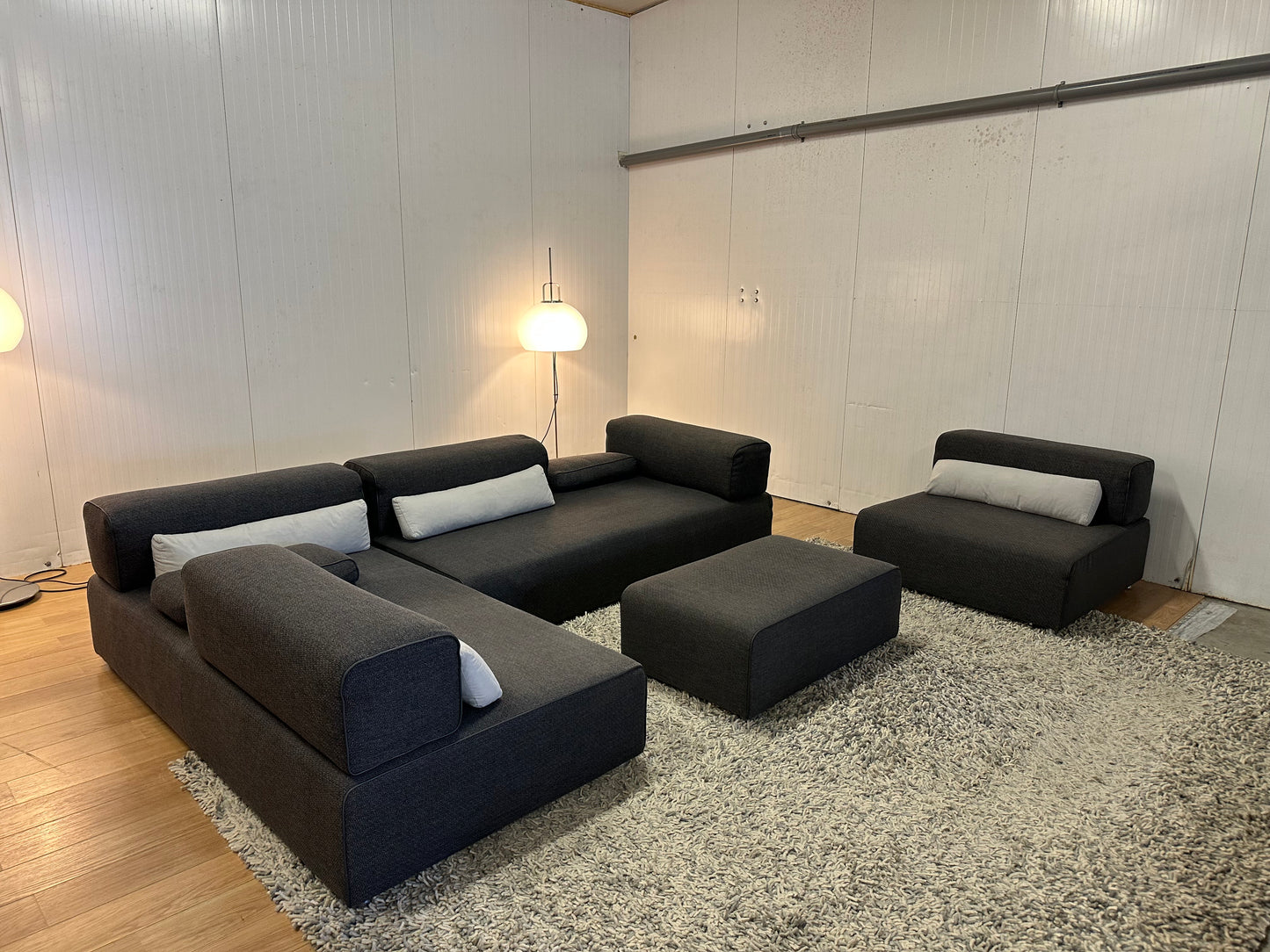 Leolux Ponton 4-delige Modulaire Design Bank met Hocker