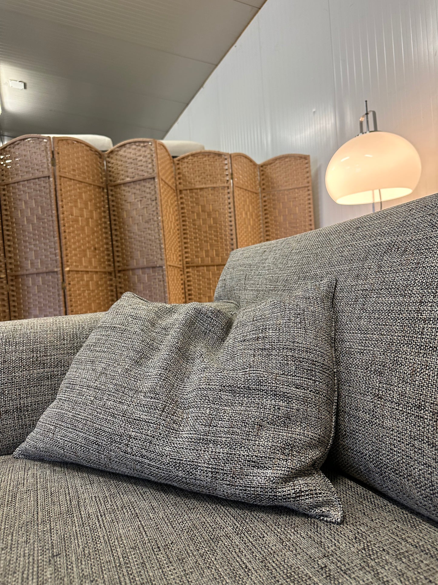 Design on Stock Bloq 3-Zitsbank + 2 Kussens | NP: €3.229