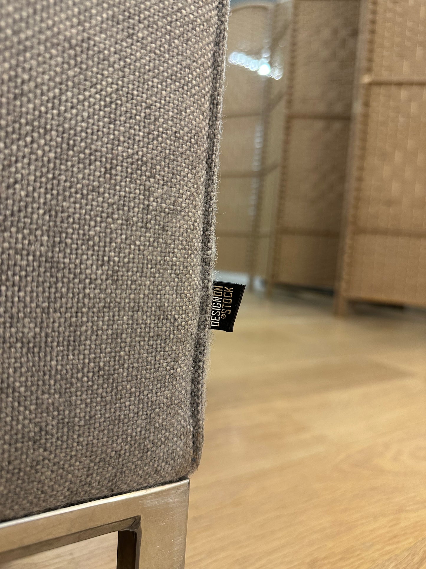 ZGAN Design on Stock Hoekbank Ploegwol 83 - NP: €7.500