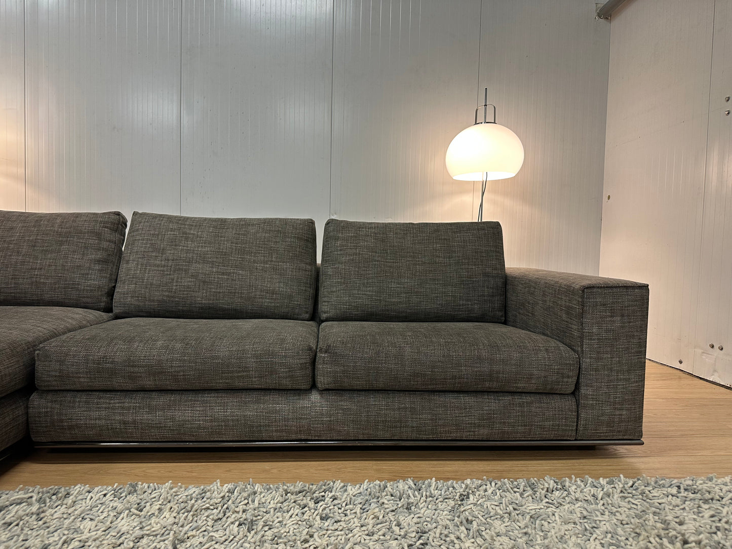 Minotti Hamilton Hoekbank Bruin-Grijs Gemêleerd NP: €24.000