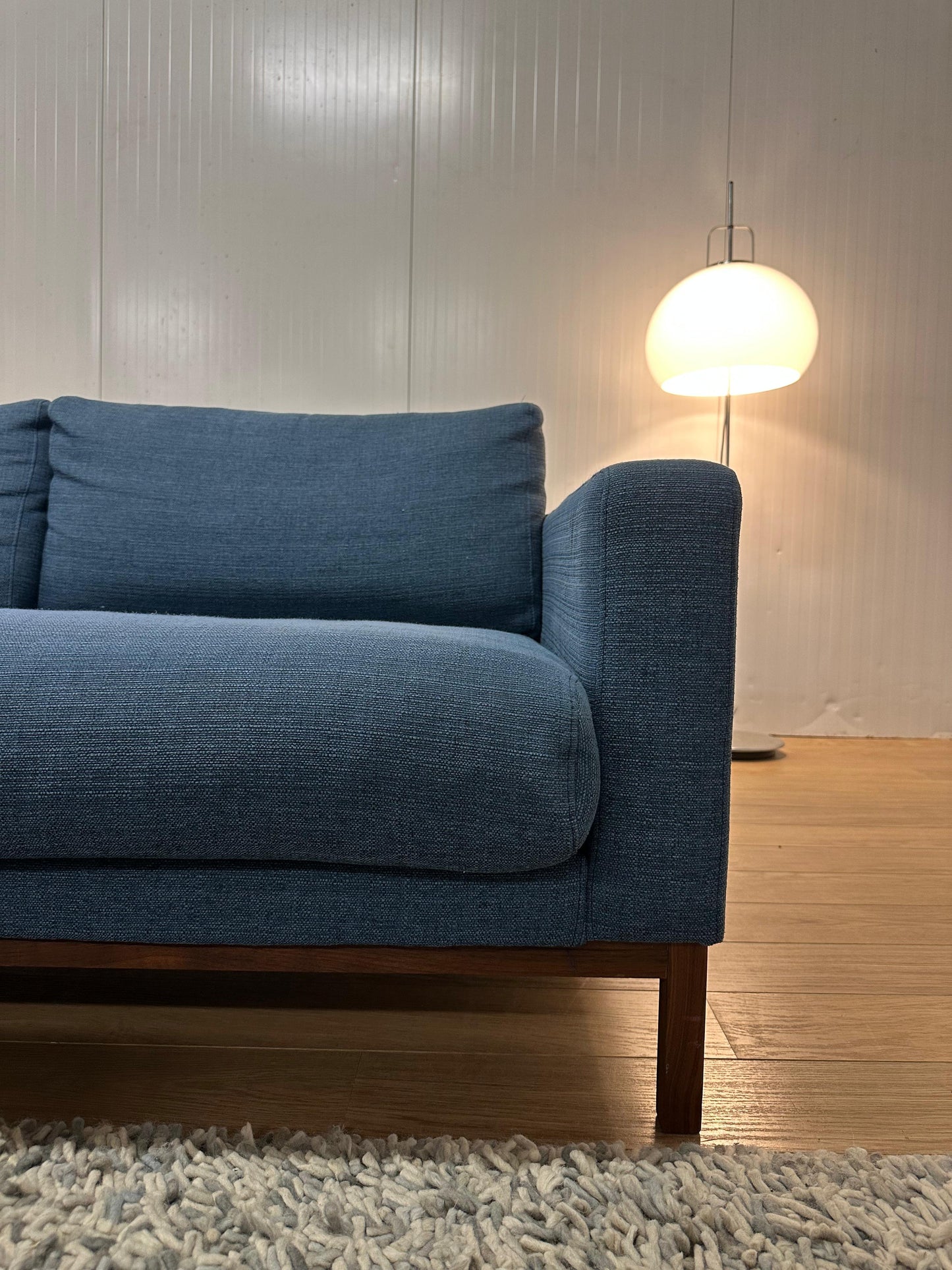 NIEUWSTAAT Bolia Bank + Hocker Blauw | Scandinavisch Design