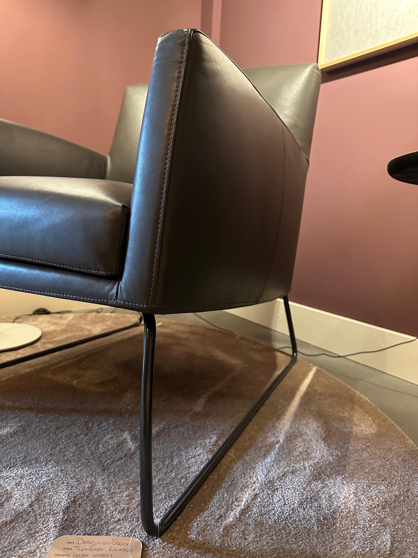 Tumbler Fauteuil Showroommodel – Loxton Leder