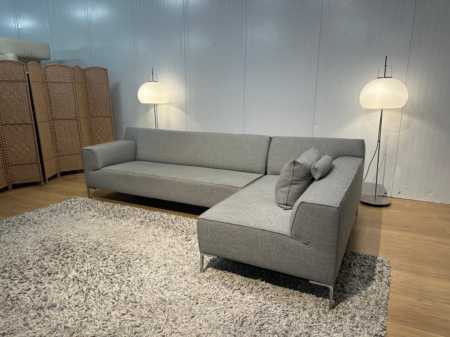 ZGAN Grijze Design on stock Bloq Hoekbank - NP €7.500