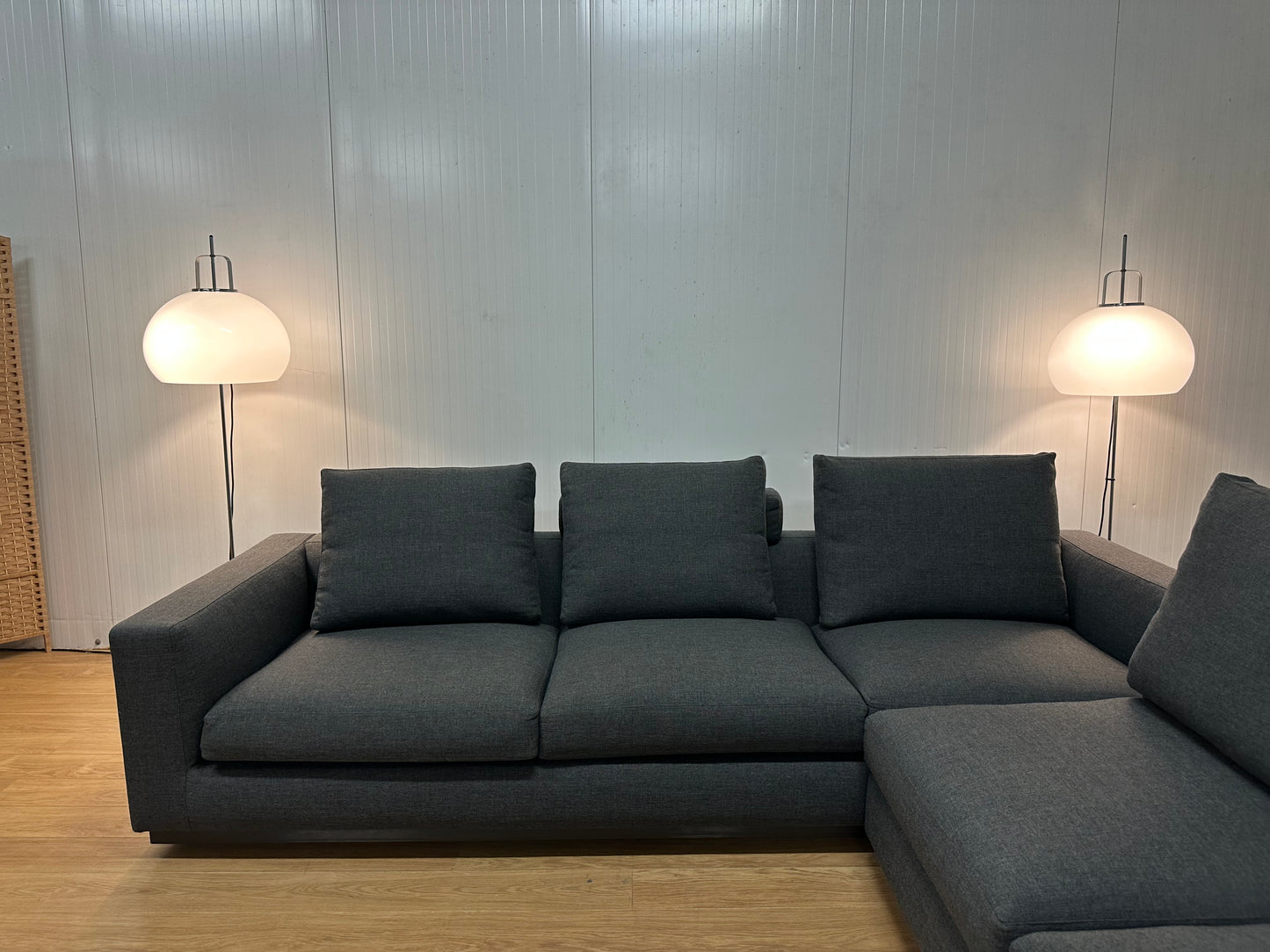 SHOWMODEL Minotti Andersen Hoekbank Donkergrijs NP: €27.500