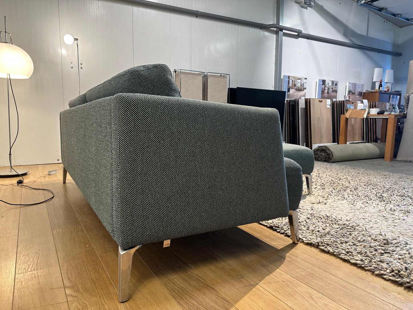 Nieuwstaat Pode Quote 3-zits Turquoise + Hocker