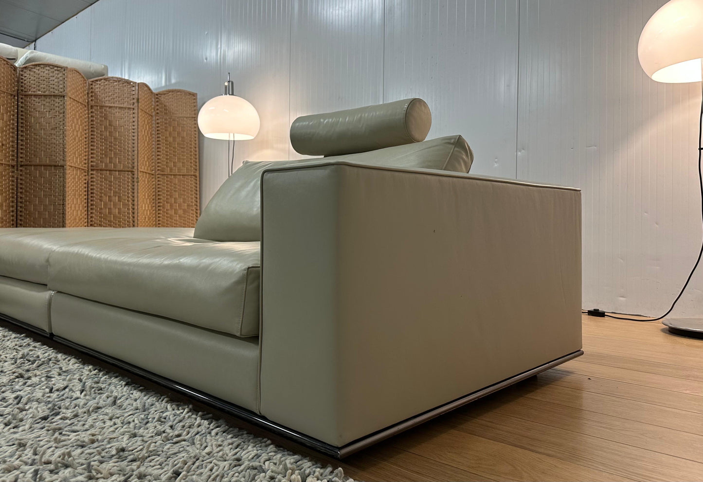 Nieuwstaat Beige Leren Minotti Modulaire Hoekbank - NP: 30k
