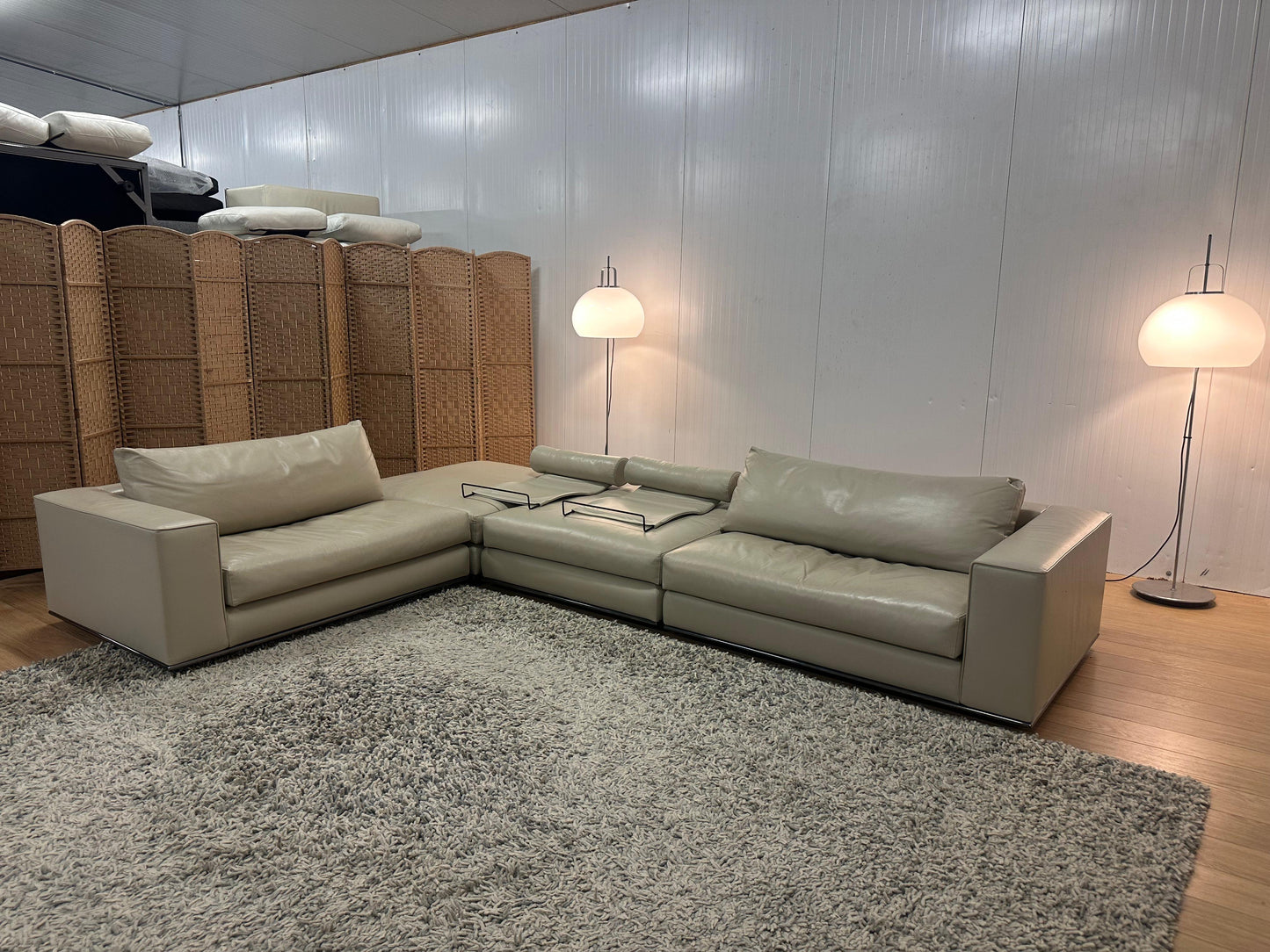 Nieuwstaat Beige Leren Minotti Modulaire Hoekbank - NP: 30k