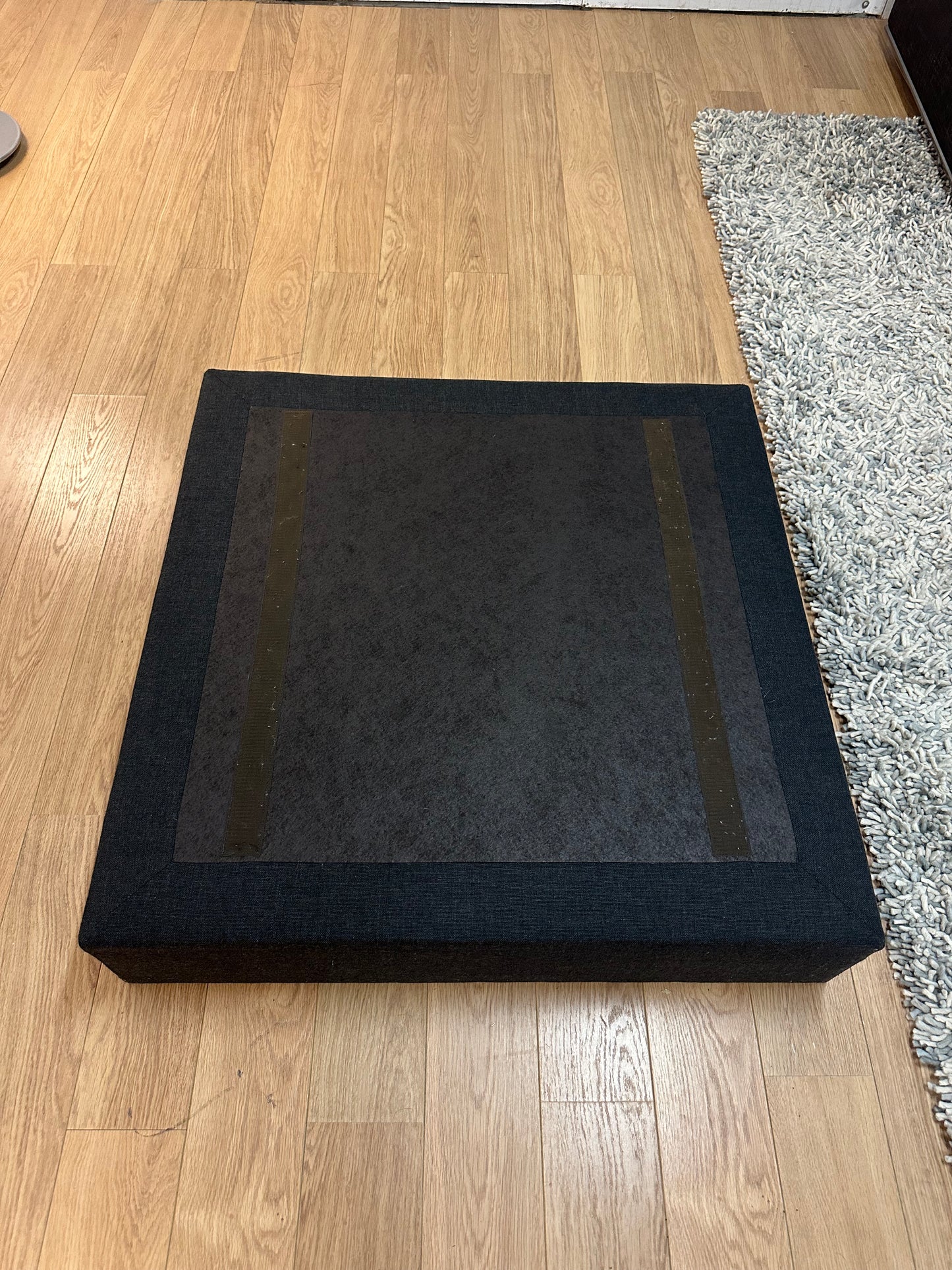 ZGAN Luxe Donsen Design Poef | Zware Kwaliteit | NP: €2.500