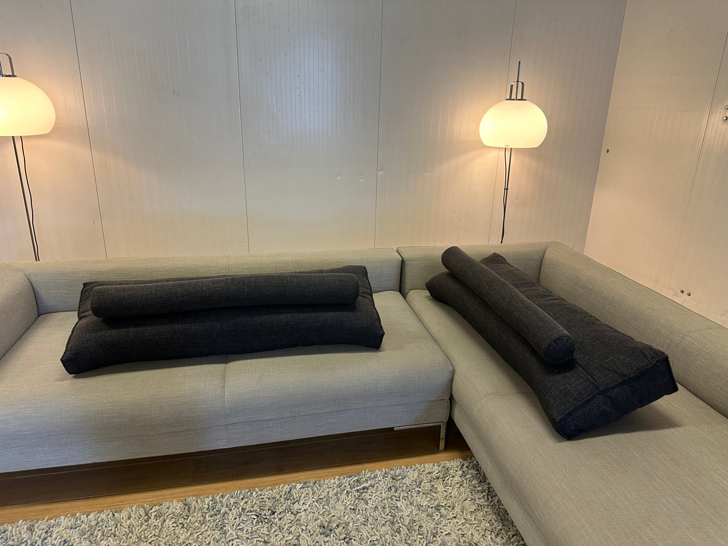 ZGAN Design on Stock Aikon Kussen Milton 115x21x47