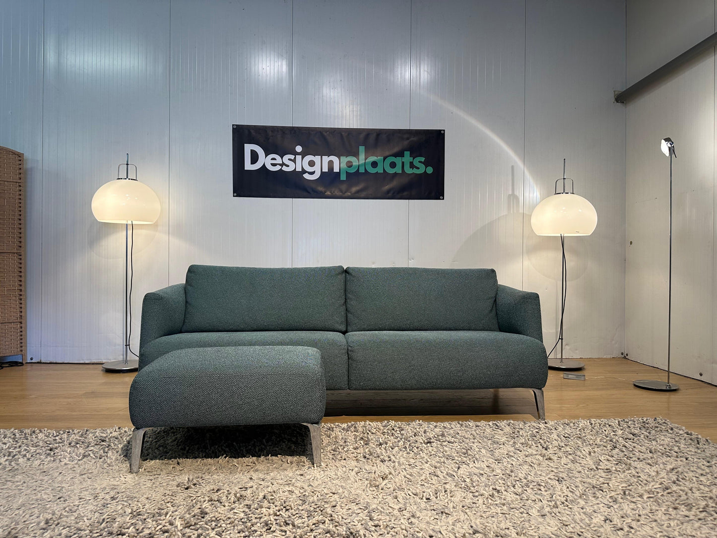 Nieuwstaat Pode Quote 3-zits Turquoise + Hocker