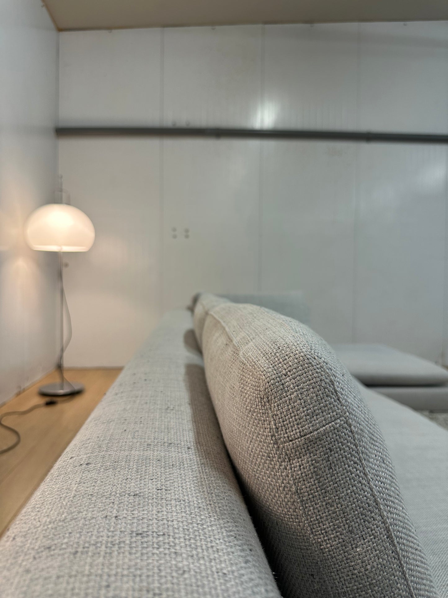 B&B Italia Charles hoekbank Grijs ~ Nieuwprijs €8.000