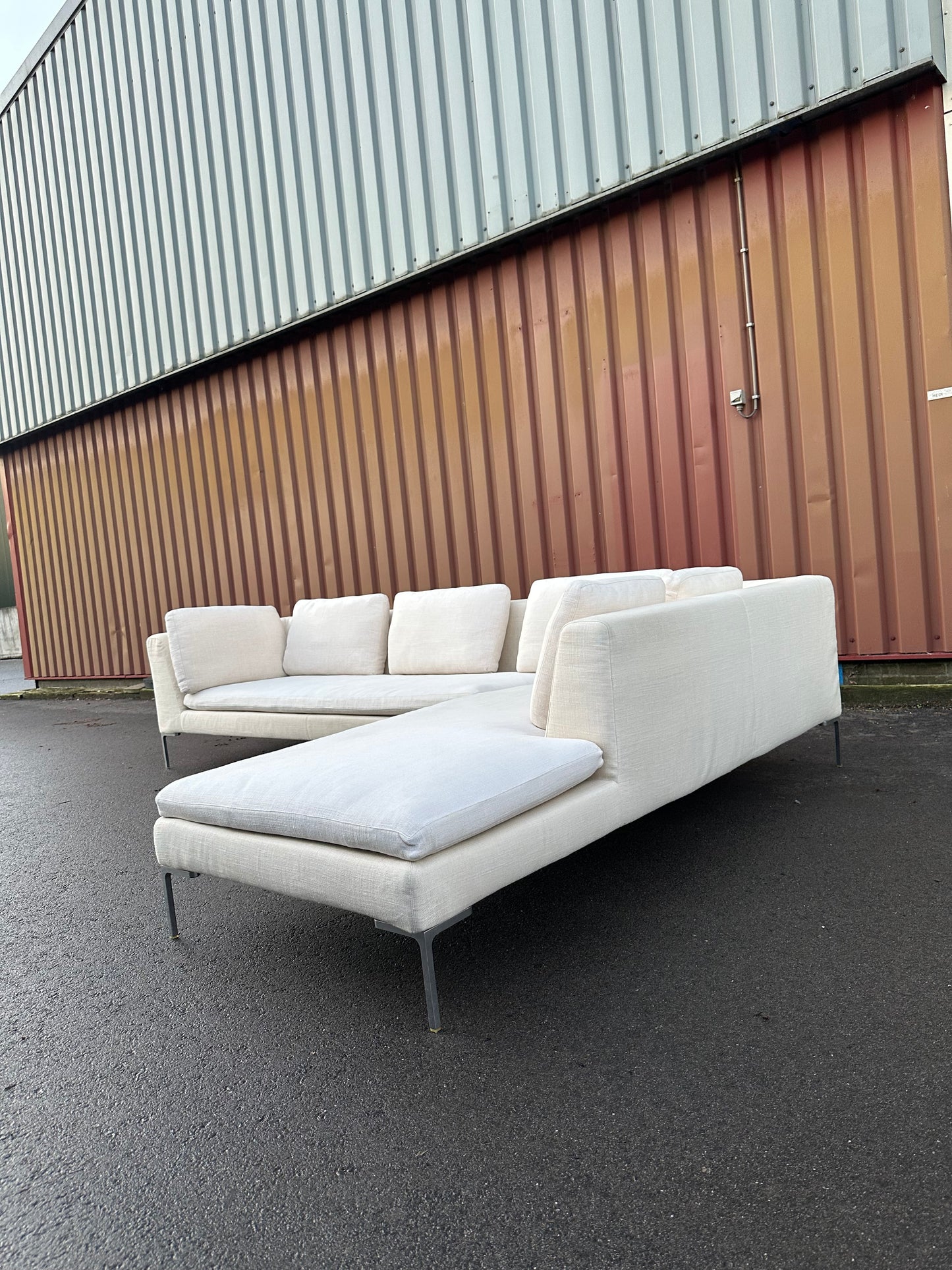 ZGAN B&B Italia Beige Hoekbank ~ Nieuwprijs €10.000