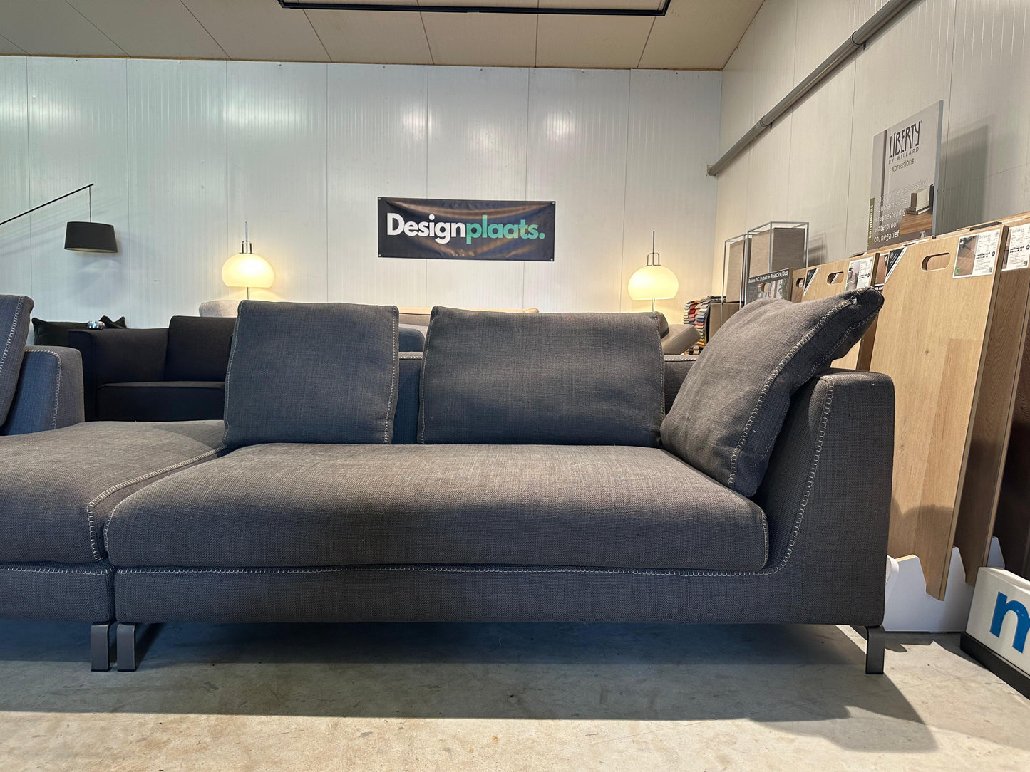 ZGAN B&B Italia Ray Modulaire Hoekbank – Antraciet