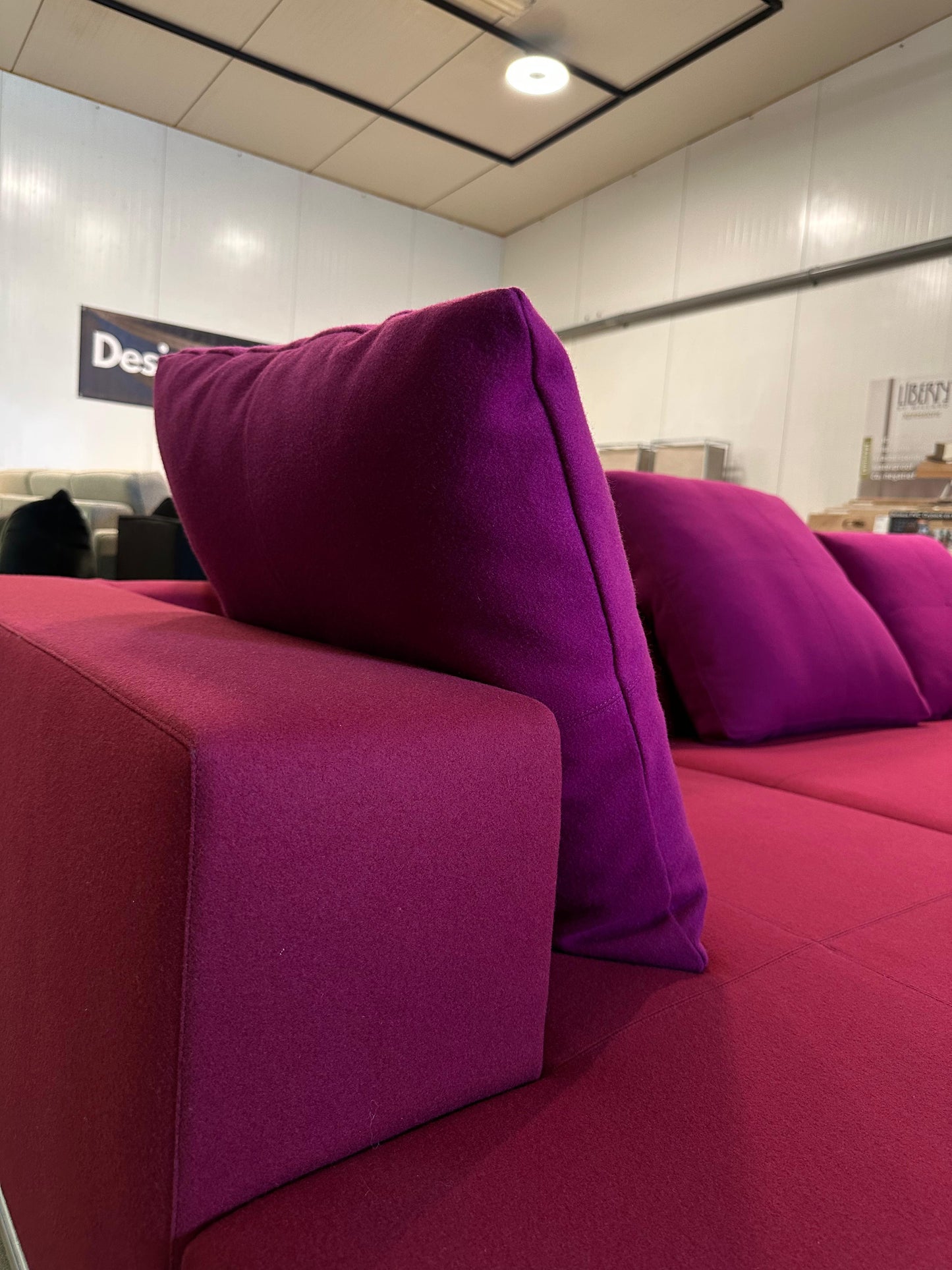 B&B Italia Fucsia Hoekbank Rood/Roze – NP: €12.999