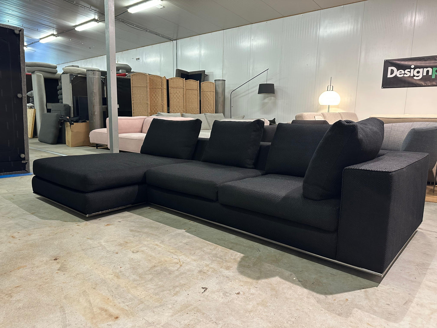 Minotti Hamilton Hoekbank Zwart – NP: €20.000