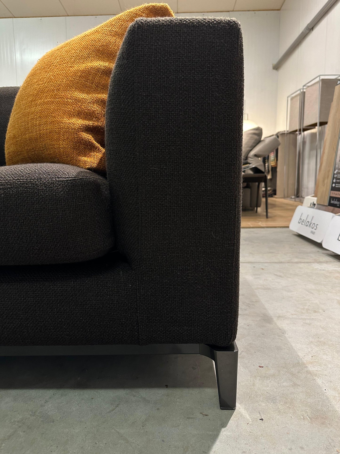 ZGAN Minotti Andersen Quilt 5-Zits Mokka – NP: €16.000