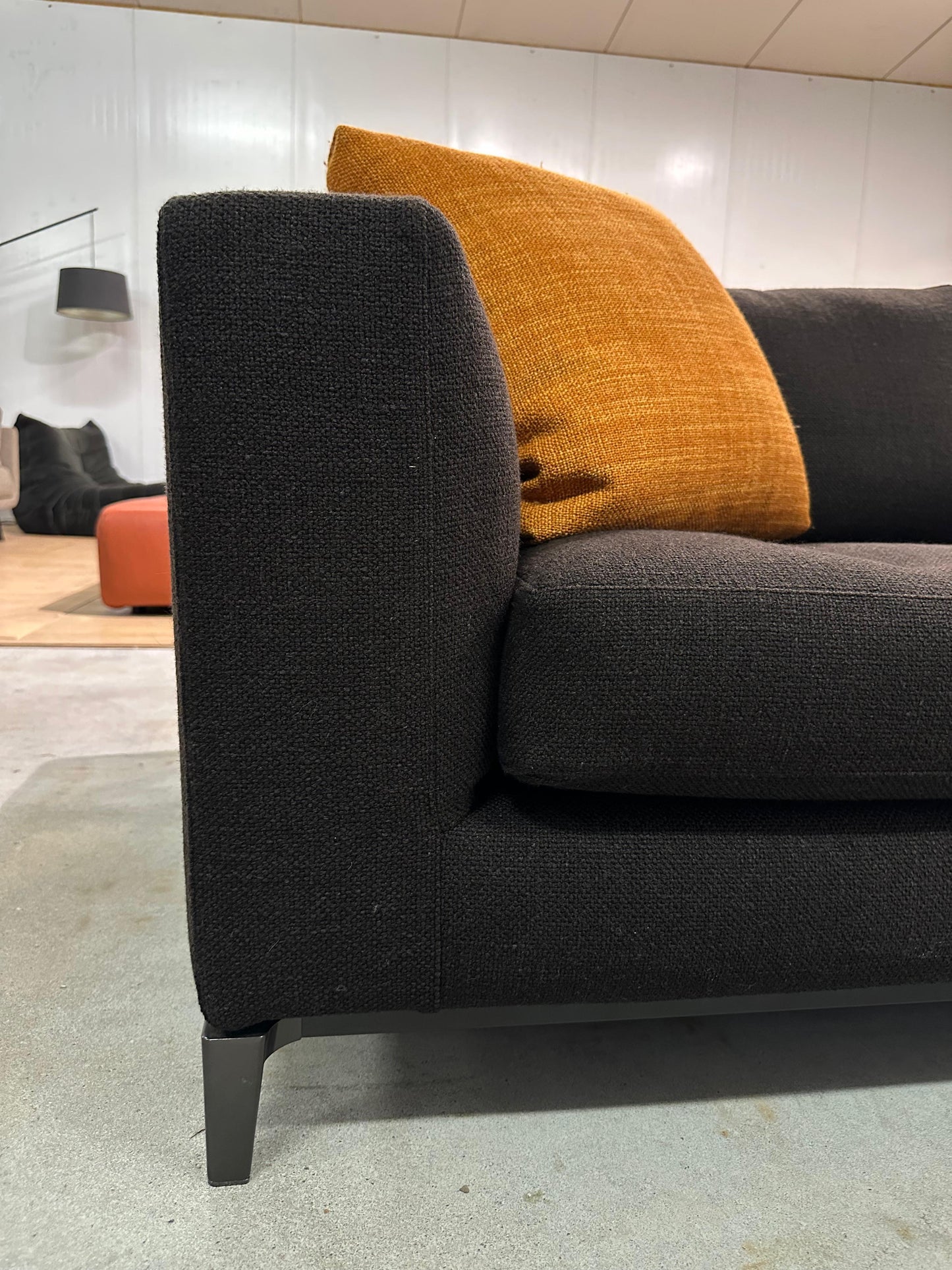 ZGAN Minotti Andersen Quilt 5-Zits Mokka – NP: €16.000