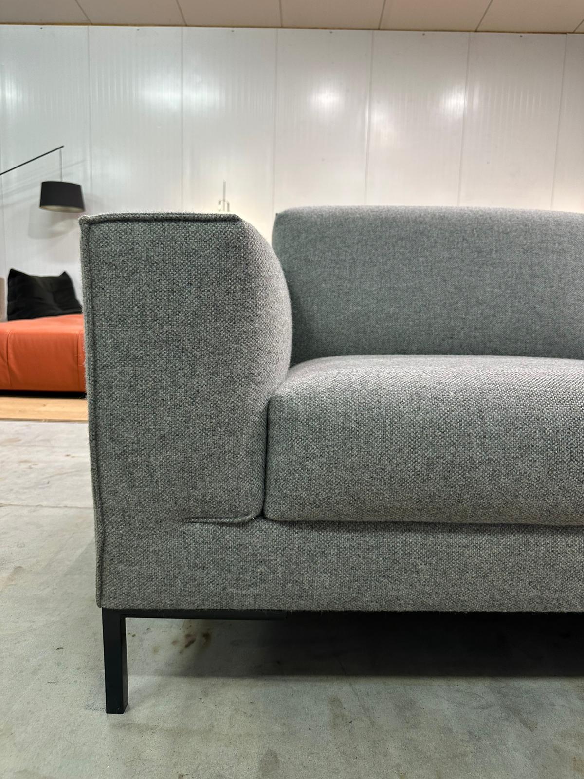 NIEUWSTAAT 2.5-zits Design on Stock Aikon – Ploegwol