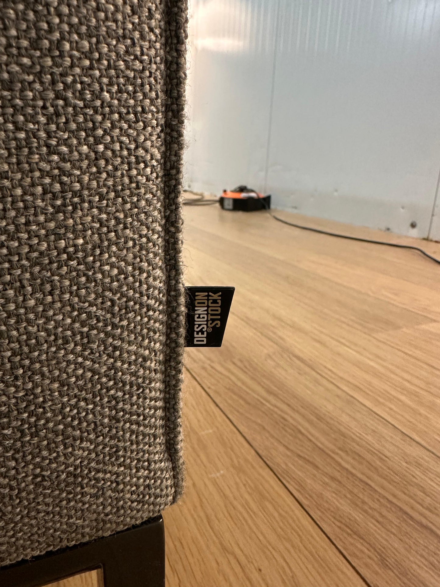 ZGAN Design on Stock Aikon Lounge 5-Zits – NP: €5.500