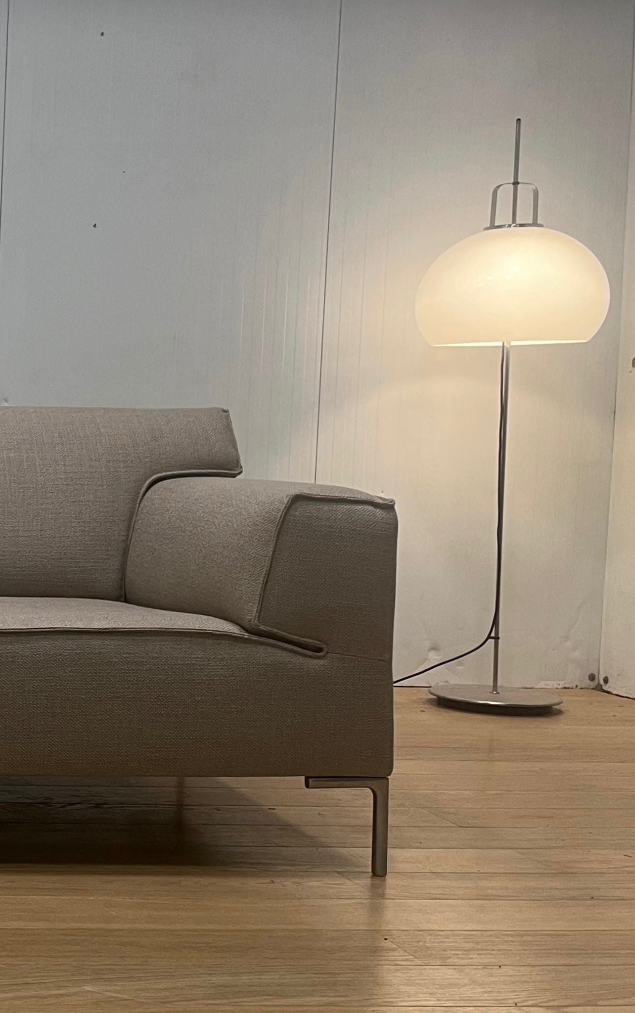 NIEUW Gestoffeerde Design on Stock Bloq 3-Zits beige