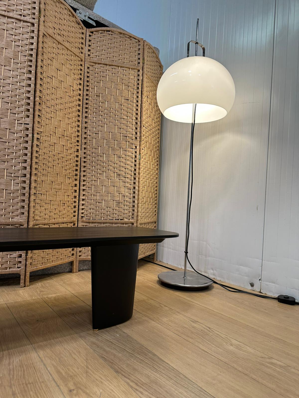 ZGAN Minotti Oliver Bijzettafel - NP: €2.200