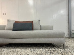 Design on Stock Aikon Lounge Milton 668 | RVS Poten + Extras