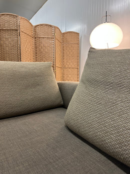 ZGAN 2x Design on Stock Aikon Lounge Banken | Taupe/Cremé
