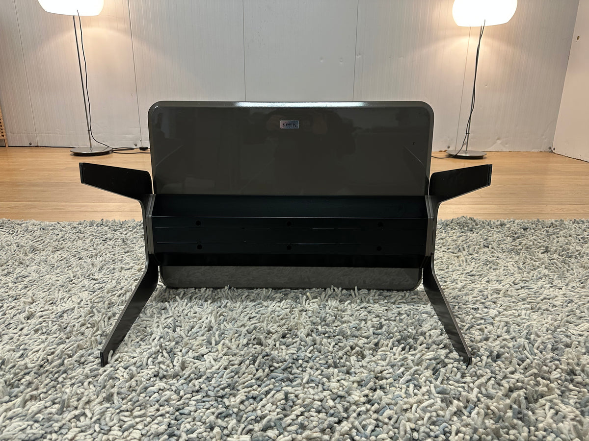 Minotti Kirk Jut Out Bijzettafel | Luxe Design