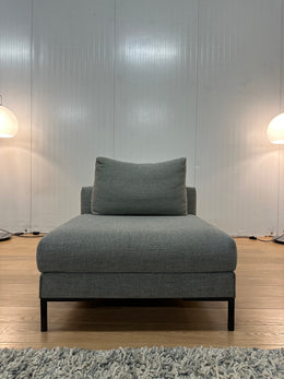 Design on Stock Fauteuil Milton