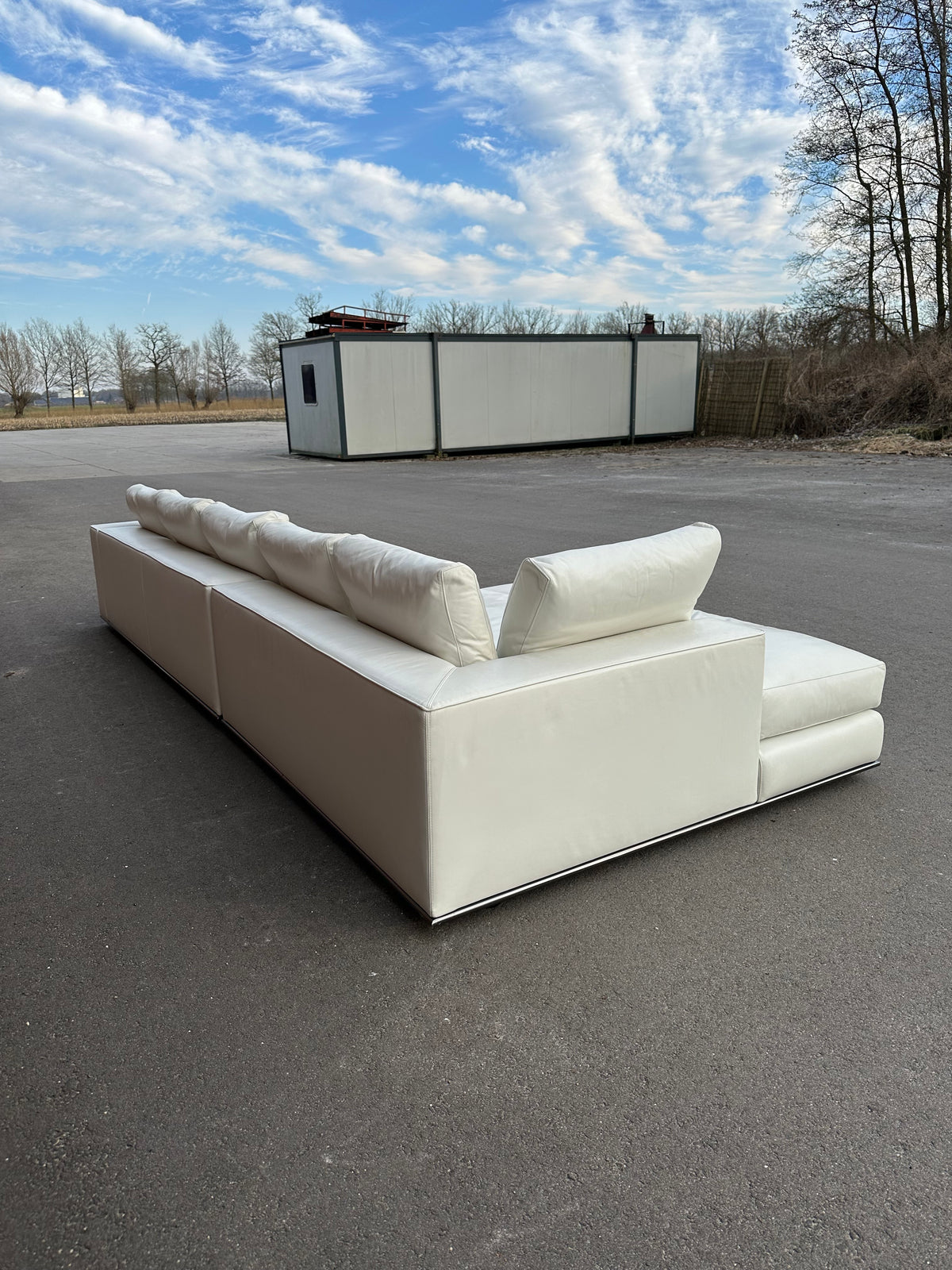 ZGAN Minotti Hamilton | Wit Leer | NP: €30.000