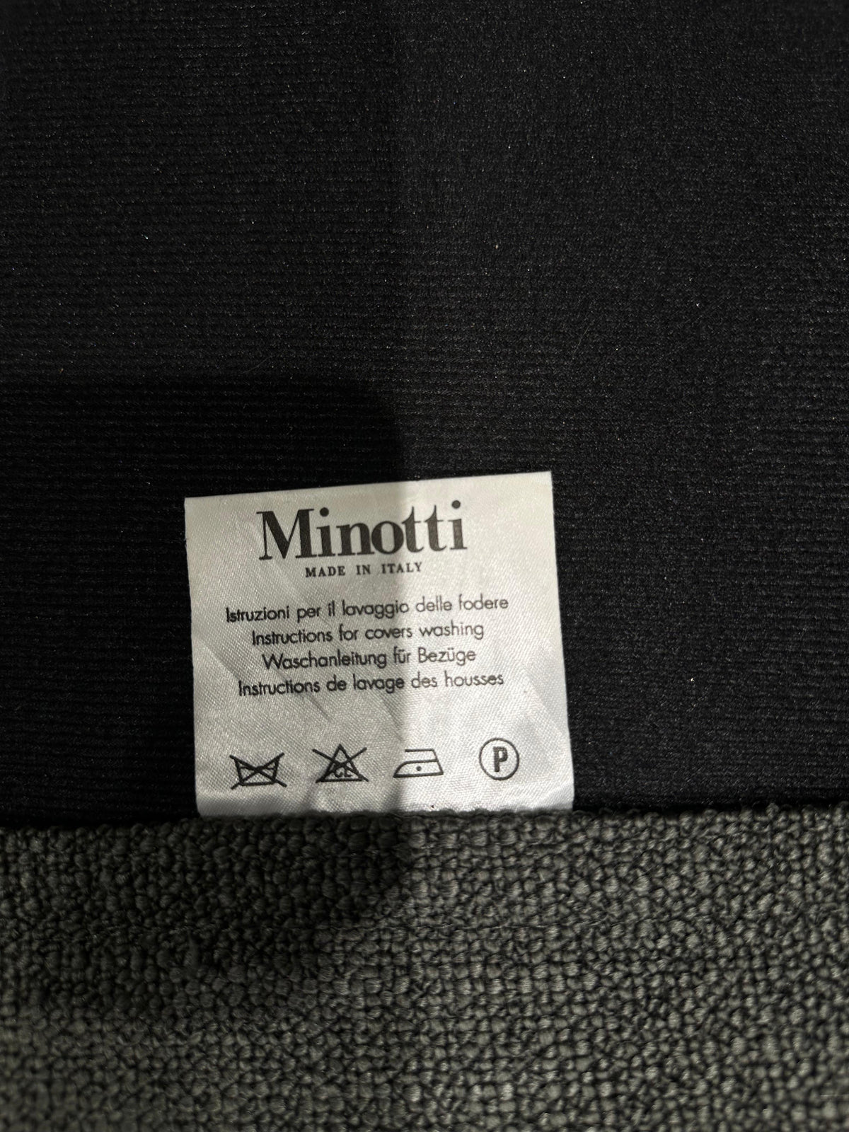 ZGAN Minotti Hamilton Hoekbank Donkergrijs - NP: 25k