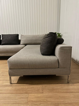 WEG=WEG ZGAN Design on Stock Aikon Lounge Hoekbank NP: €8000