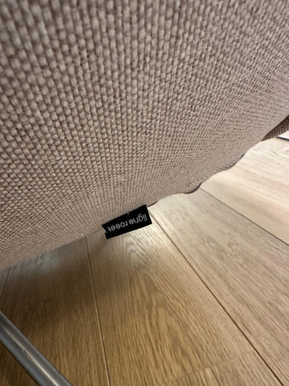 2x Nieuw Gestoffeerde Ligne Roset Pop Lounge Fauteuils
