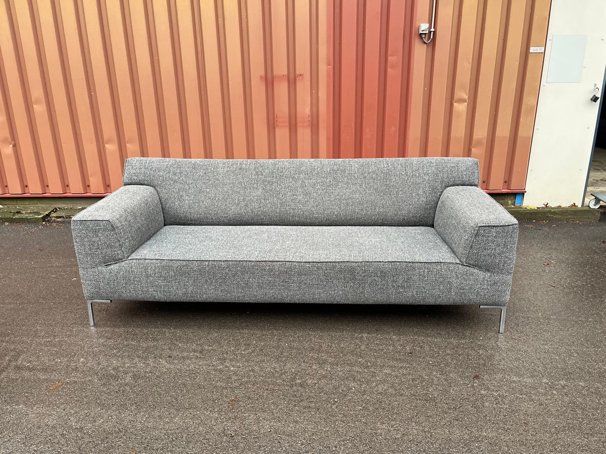 Design on Stock Bloq 3-Zits Banken ~ Nieuwprijs €3.500 per stuk