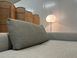 ZGAN Design on Stock Hoekbank twee Kleuren - NP: €7.500